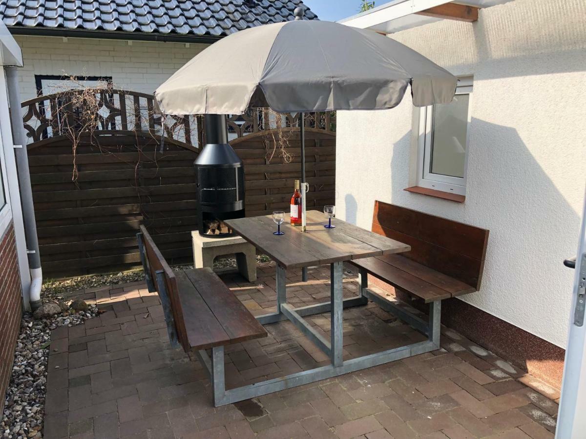 Waldweg 3 * Lubeck
